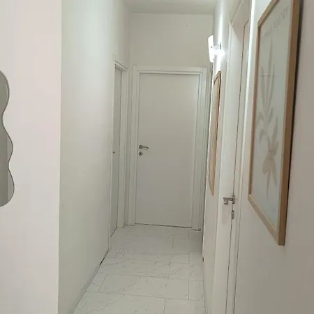 Casa Francesca 2 Lofty شقة كاستيلاّماري ديل غو