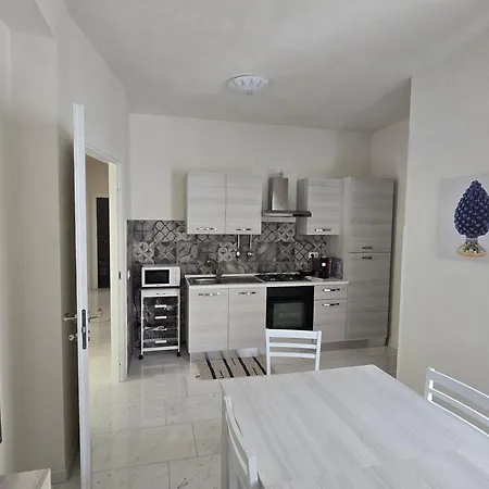 Casa Francesca 2 Lofty Apartment